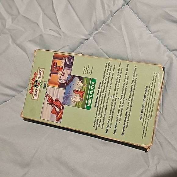 Walt Disney Cartoon Classic Here's Pluto VHS tape - Picture 3 of 12